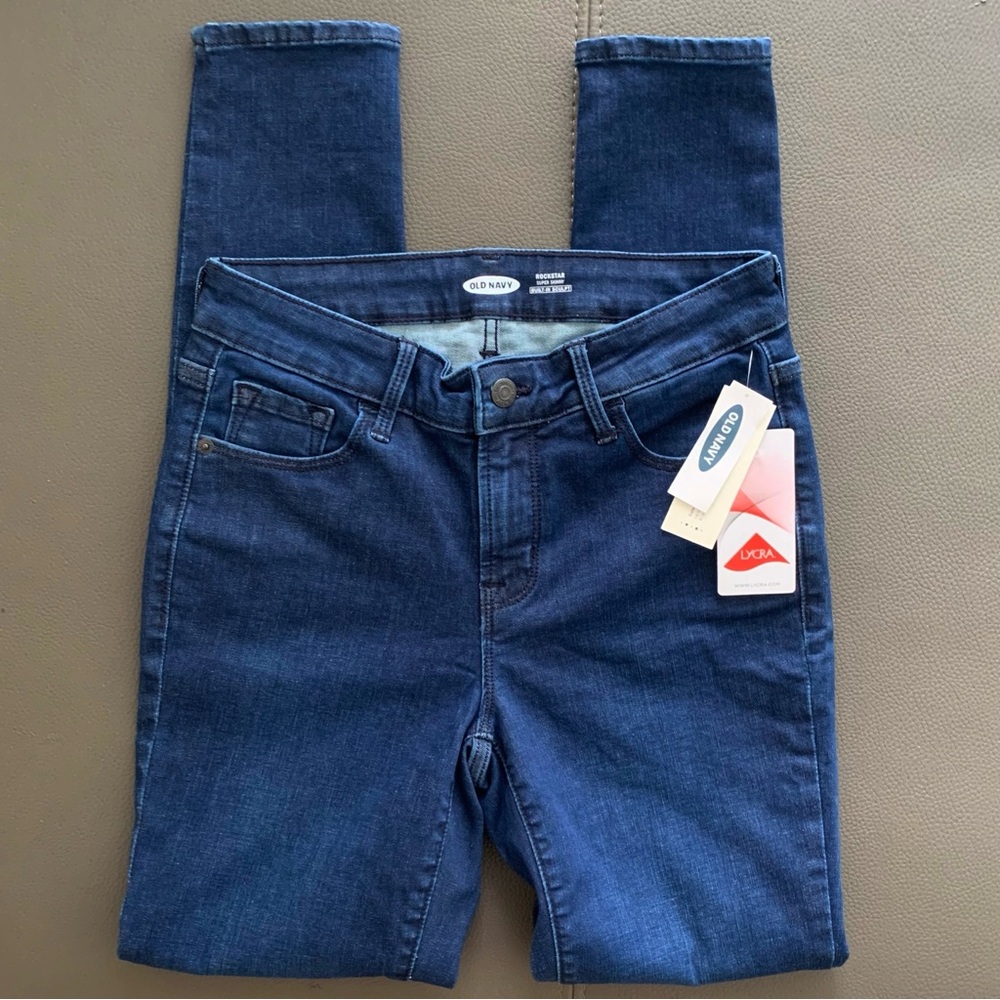 Old Navy Rockstar Super Skinny Mid Rise Built-In Sculpt Jeans